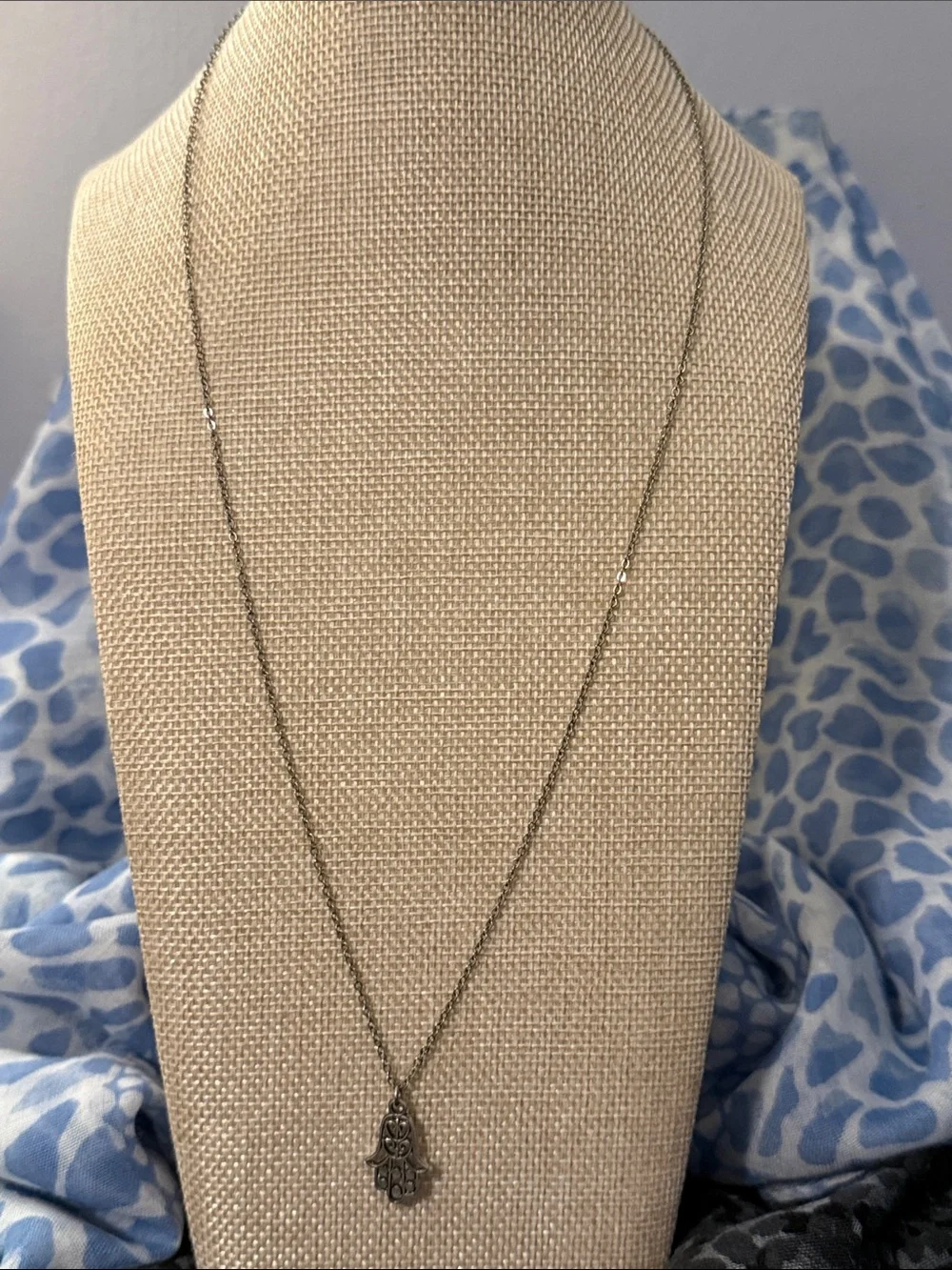Silver Hamsa Hand Pendant Necklace - Delicate Everyday Layering